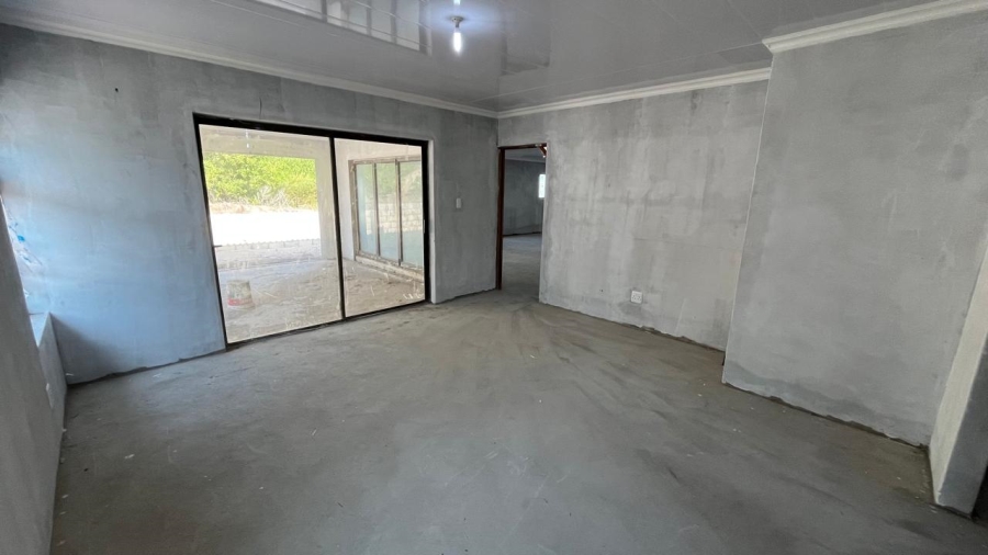 3 Bedroom Property for Sale in Paradise Beach Eastern Cape